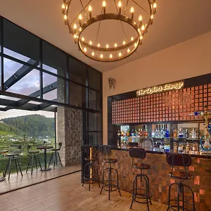 5* Hotel The Golden Ridge