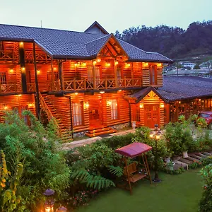 5* Hotel Queenswood